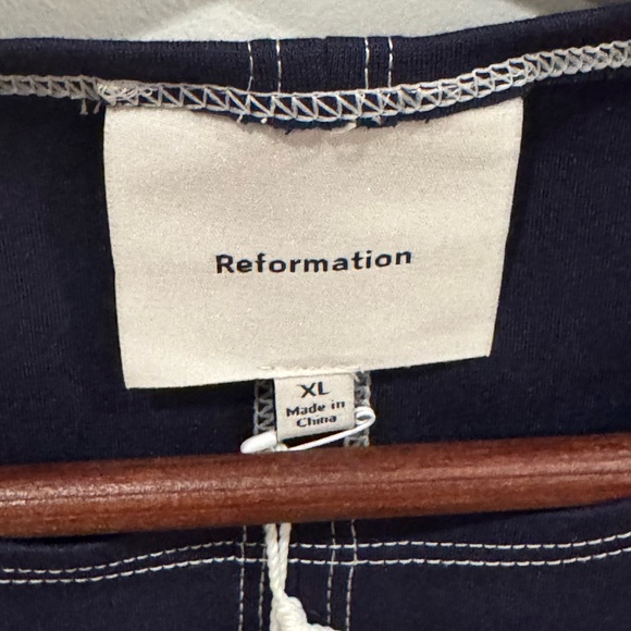 NWT Reformation Carsyn Knit Top - XL - Picture 4 of 5